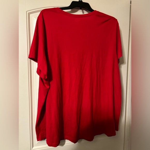 Old Navy 2020 Tee - Picture 2 of 5